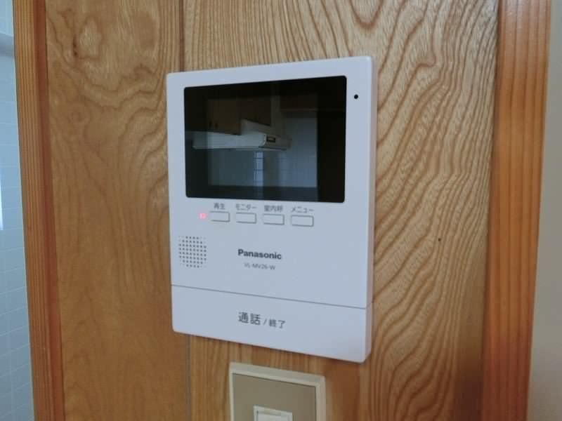 Sun Terrace Yara 2DK Apartment for Rent in Nishihara, Okinawa - Thumbnail 4