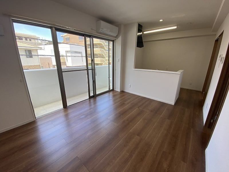 Modern 2LDK All-Electric Apartment for Rent in Naha, Okinawa - Thumbnail 3