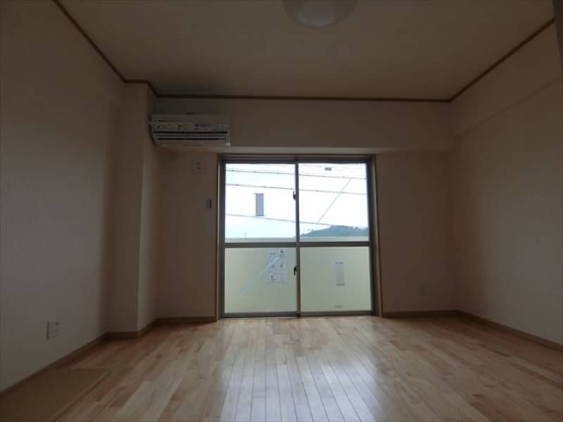 TAMAKI Central M Mansion 1K Apartment for Rent in Naha, Okinawa - Thumbnail 4