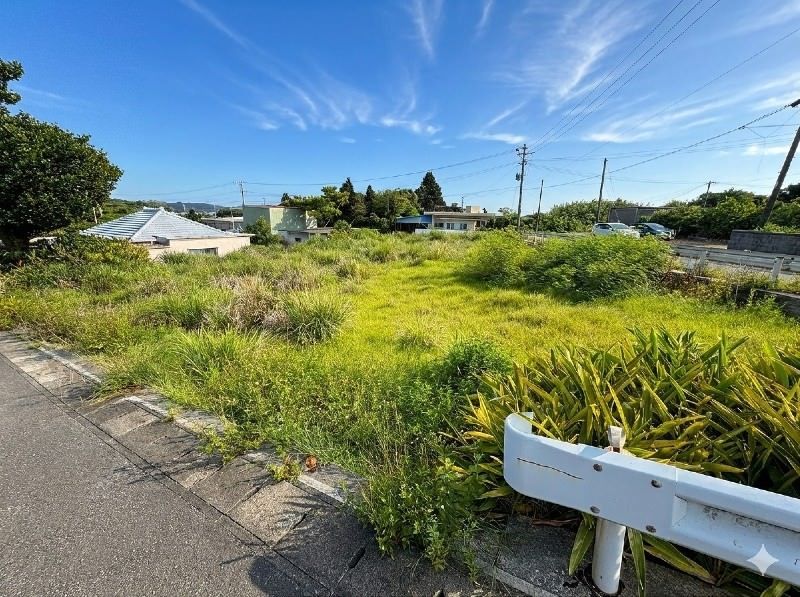 724 sqm Residential Land for Sale in Ie Village, Okinawa - Thumbnail 3