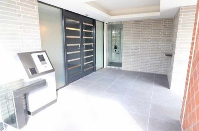 2LDK Apartment for Rent in Urasoe Shiroma with Panoramic Views - Thumbnail 2