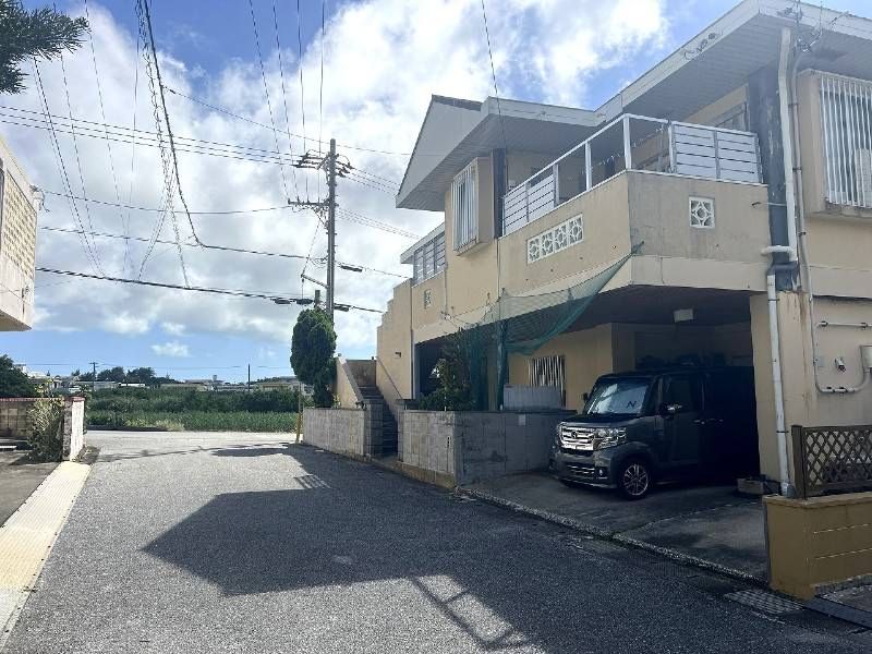 3LDK House with Office Space in Miyakojima City, Okinawa - Thumbnail 3
