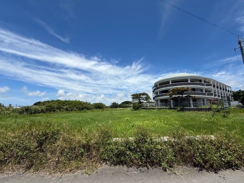 842 Tsubo Vacant Land for Sale in Itoman City, Okinawa - Thumbnail 2
