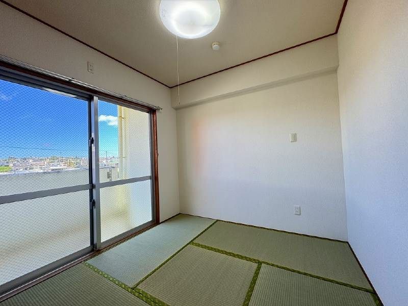 3LDK Apartment for Rent in Kina, Yomitan, Okinawa - 61.4 sqm - Thumbnail 4