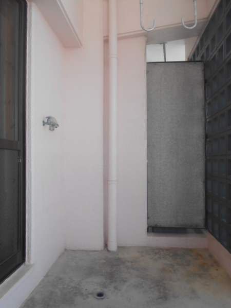 1DK Apartment for Rent in Urasoe, Okinawa - 34,000 Yen - Thumbnail 2
