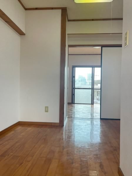 1DK Apartment for Rent in Urasoe, Okinawa - 34,000 Yen - Thumbnail 4