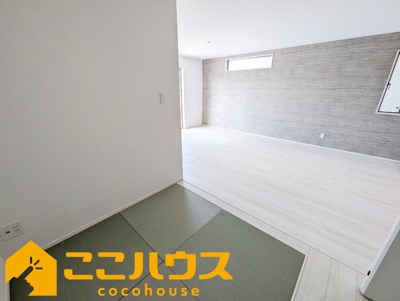 New 3LDK House in Uruma City, Okinawa - 109.71 sqm - Thumbnail 2