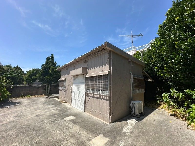 1LDK House for Sale on Ikei Island, Uruma City, Okinawa - Thumbnail 4