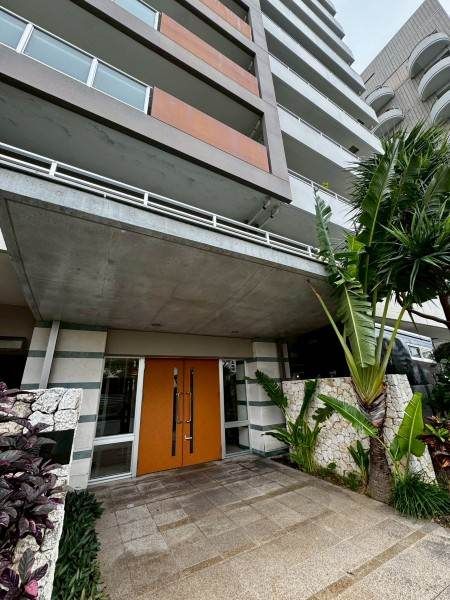 4LDK Apartment with Ocean View in Naha, Okinawa - Thumbnail 2