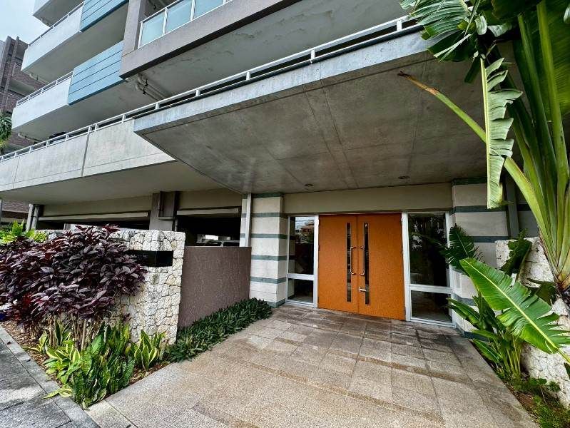 4LDK Apartment with Ocean View in Naha, Okinawa - Thumbnail 3
