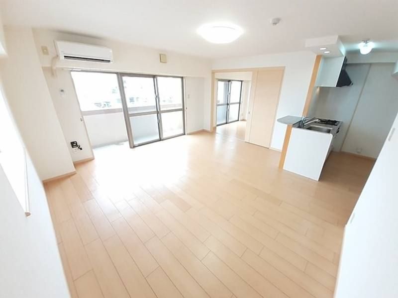 2LDK Apartment for Rent in Ginowan, Okinawa - Neo Angela - Thumbnail 4