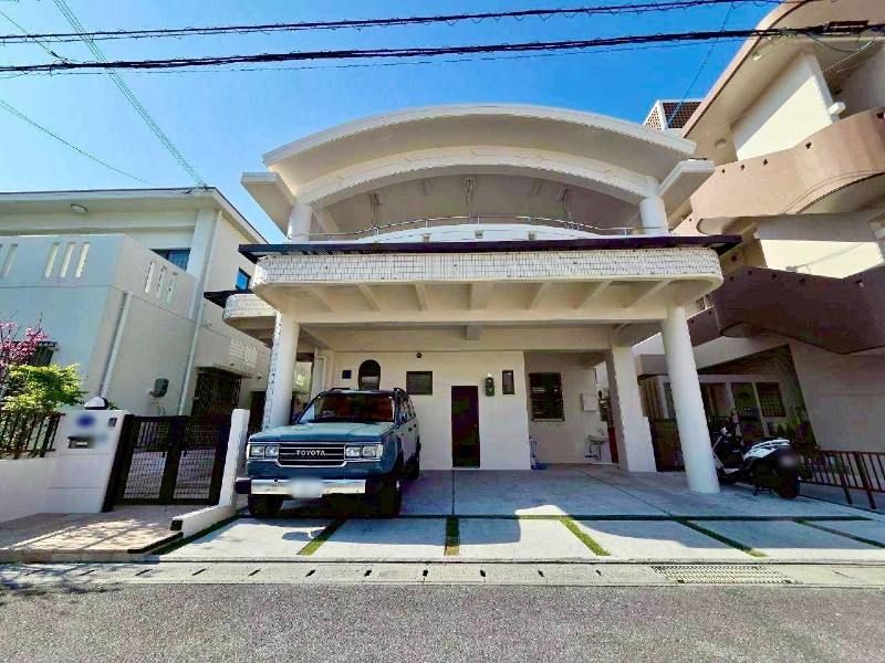 7LDK Family Home with Cool House Tech in Naha, Okinawa - Thumbnail 4