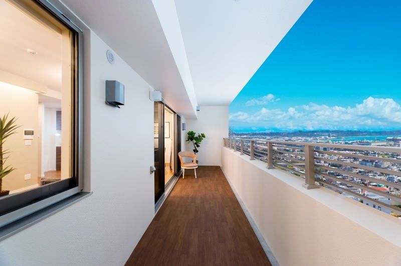3LDK Apartment with Sky View Balcony in Okinawa City Miyazato - Thumbnail 4