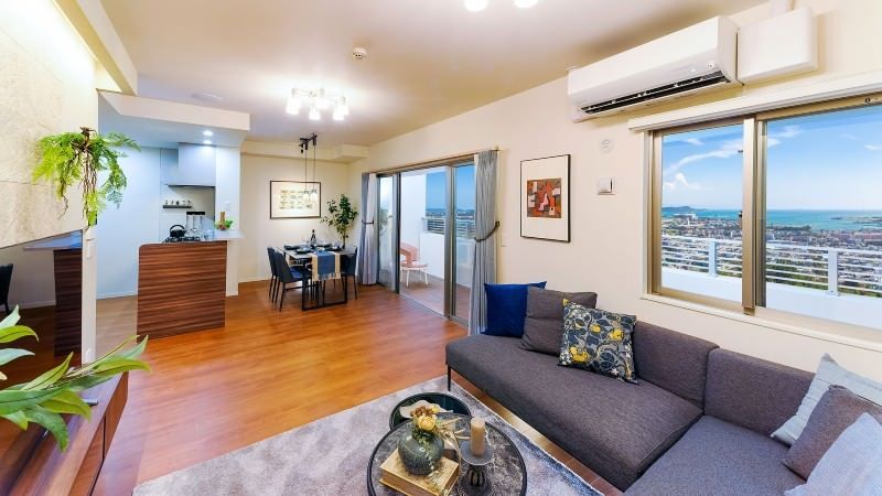 3LDK Apartment with Sky View Balcony in Okinawa City Miyazato - Thumbnail 2