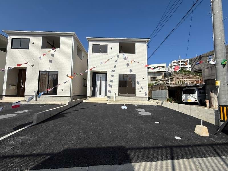 New 4LDK Detached House for Sale in Uruma City, Okinawa - Thumbnail 2
