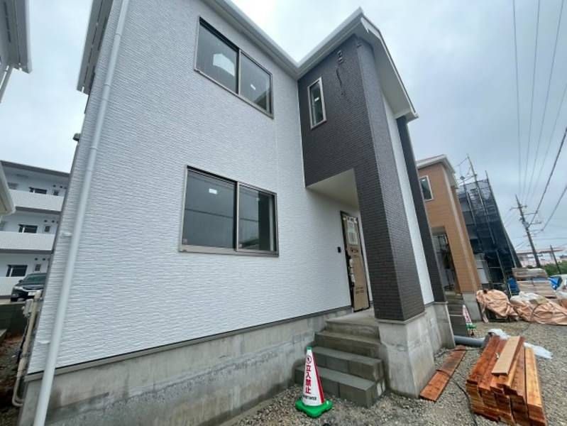 New 3LDK House for Sale in Ginowan City, Okinawa - Thumbnail 3