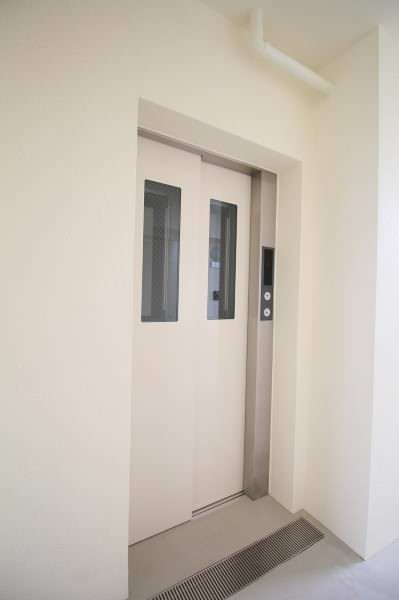 Modern 1K Apartment for Rent in Urasoe, Okinawa | 2022 Build - Thumbnail 2
