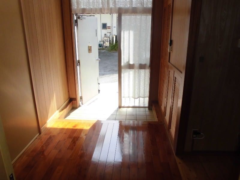 3LDK Rental House in Okinawa City Higashi with 2 Parking - Image 1