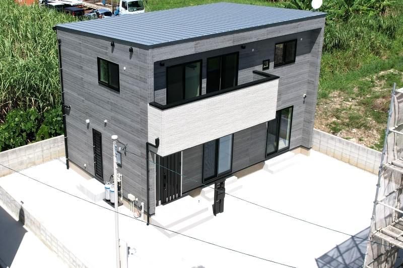 New 3LDK House in Okinawa City with 5 Parking Spaces - Thumbnail 3