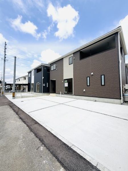 New Build 4LDK House in Yaese Town, Okinawa with Four Major Benefits - Thumbnail 3