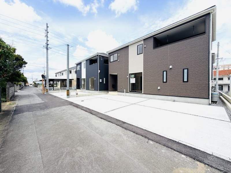 New Build 4LDK House in Yaese Town, Okinawa with Four Major Benefits - Thumbnail 2