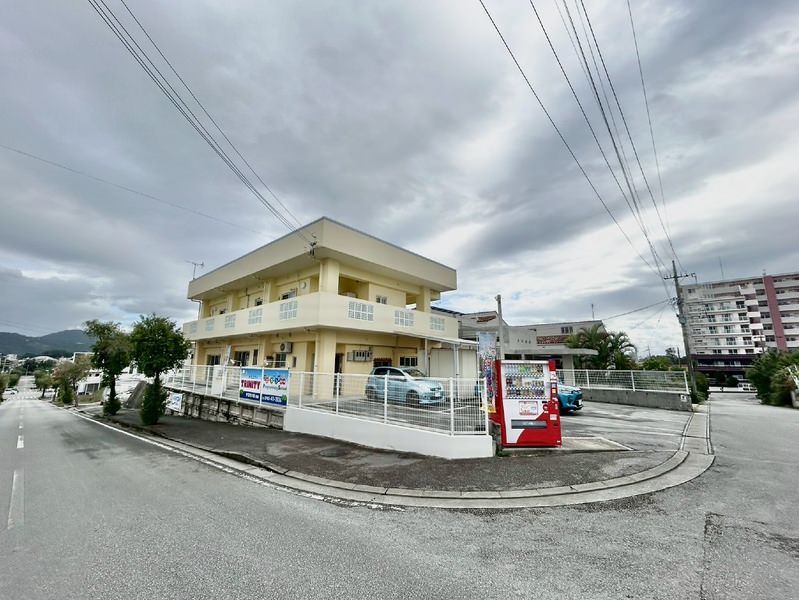 3LDK Apartment for Rent in Nago, Okinawa with 4 Parking Spaces - Thumbnail 2