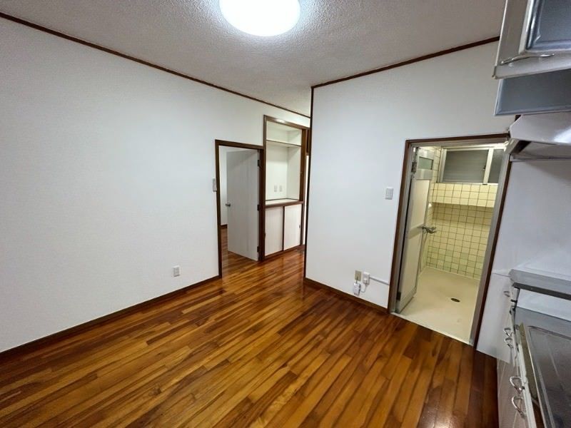 Station 329 2LDK Apartment for Rent in Yonabaru, Okinawa - Thumbnail 3