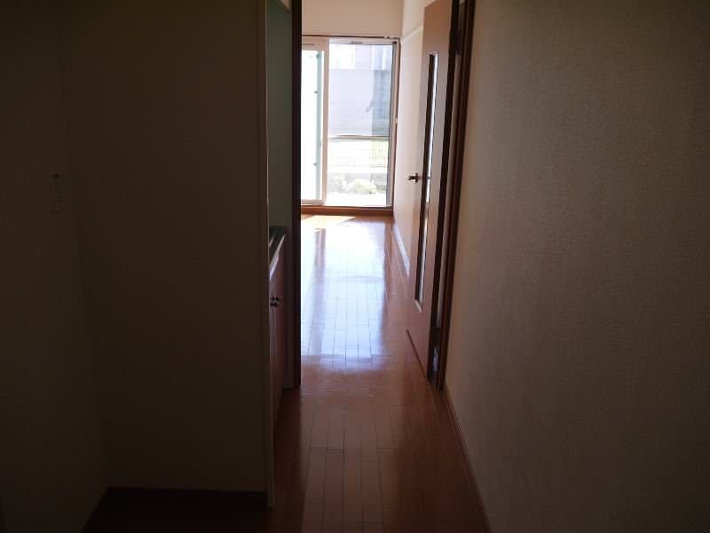 Furnished 1K Apartment for Rent in Gushikawa, Uruma City - Thumbnail 4