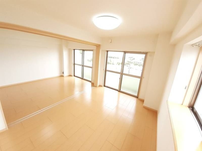 Green Hill 2LDK Apartment for Rent in Yaese Town, Okinawa - Thumbnail 4