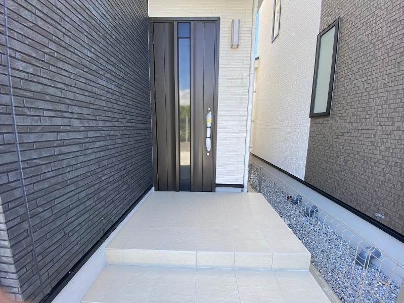 New 4LDK House for Sale in Nishihara, Okinawa - Thumbnail 4
