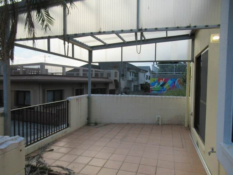 3LDK Detached House for Rent in Uruma City, Okinawa - Thumbnail 3