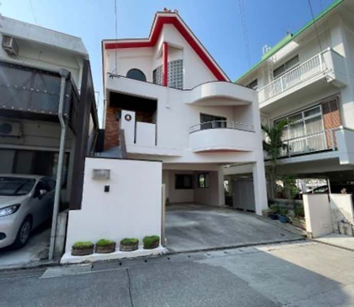 2LDK Detached House for Rent in Haebaru Town, Okinawa - Thumbnail 3