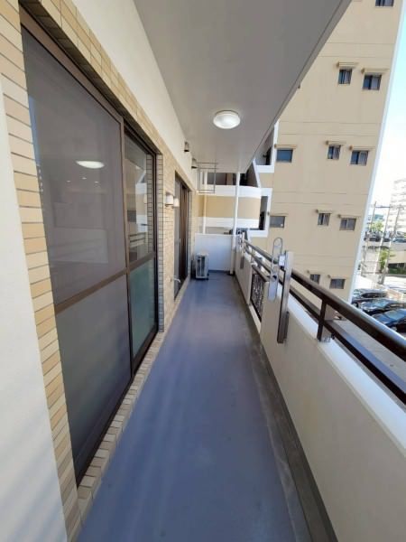 Renovated 3LDK Corner Apartment with 2 Free Parking in Naha - Thumbnail 3