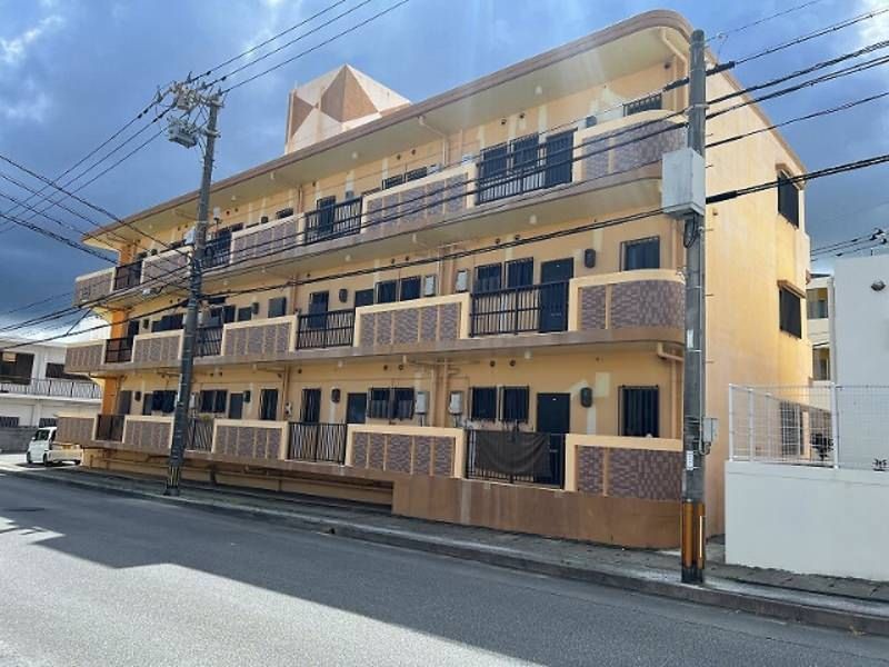 Rent 2LDK Apartment in Naha Uebaru with Free Parking - Thumbnail 4