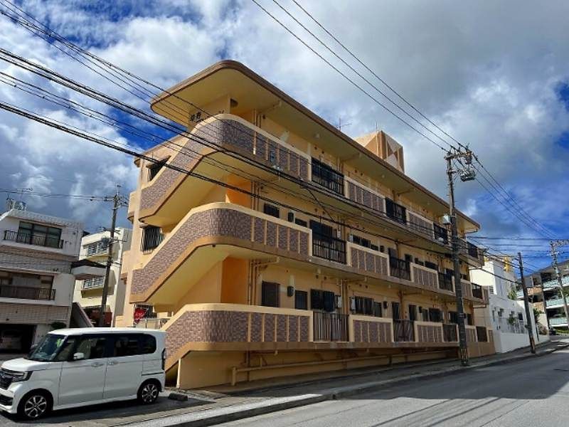 Rent 2LDK Apartment in Naha Uebaru with Free Parking - Thumbnail 3