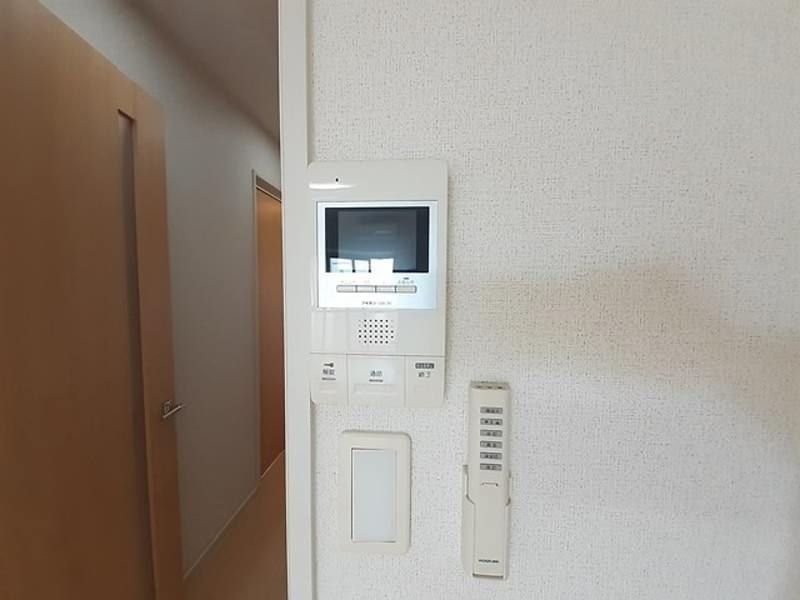 Modern 1K Apartment for Rent in Urasoe, Okinawa - Nouvelle Elegant Onaga - Thumbnail 3