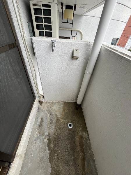1R Apartment for Rent in Urasoe, Okinawa - 24.7 sqm - Thumbnail 2