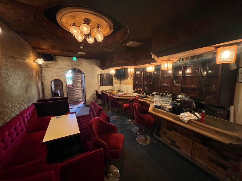 Vacant Shop for Rent in Goya Building, Ginowan, Okinawa - Thumbnail 4