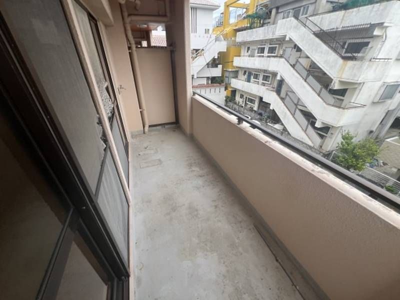 Co-op Melhen 2DK Apartment for Rent in Urasoe, Okinawa - Thumbnail 2