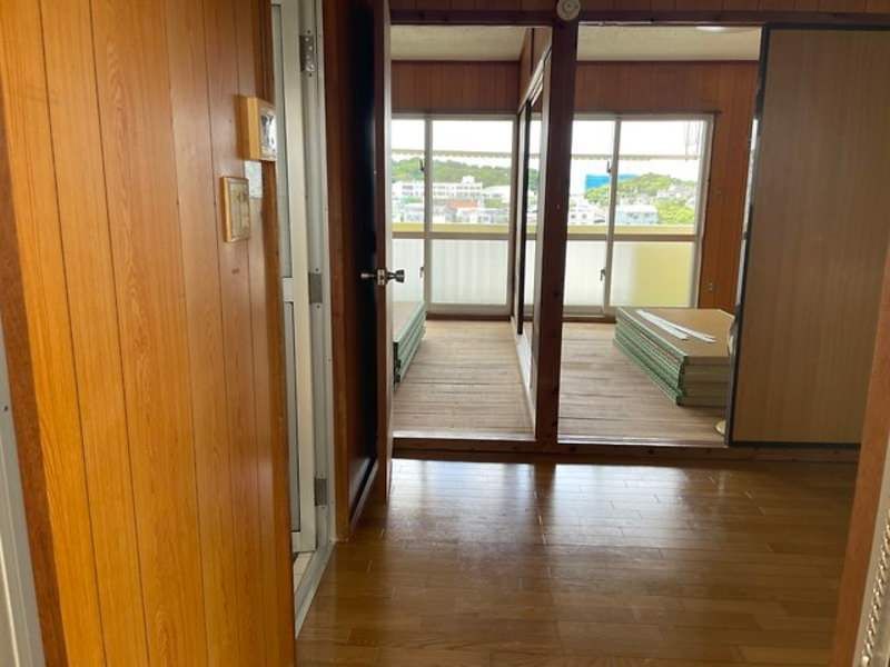 Kouri Apartment 2DK Rental in Urasoe, Okinawa - No Deposit - Thumbnail 4