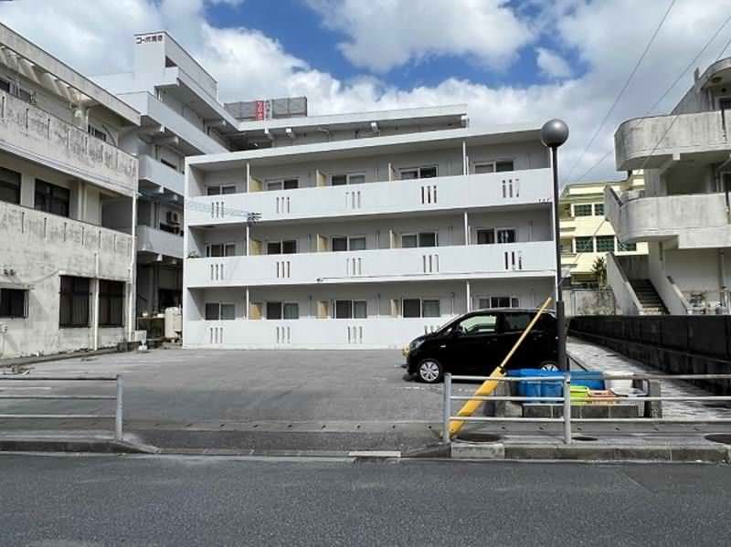 Furnished 1K Apartment for Rent in Urasoe, Okinawa - Thumbnail 2