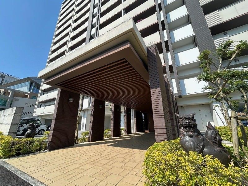 Wise Stem Court Tsubogawa Station Front 2LDK Apartment for Sale - Thumbnail 2