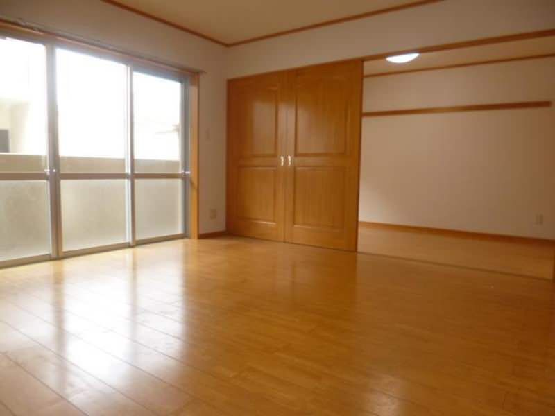 3LDK Apartment for Rent in Naha, Okinawa - 55.27 sqm - Thumbnail 4