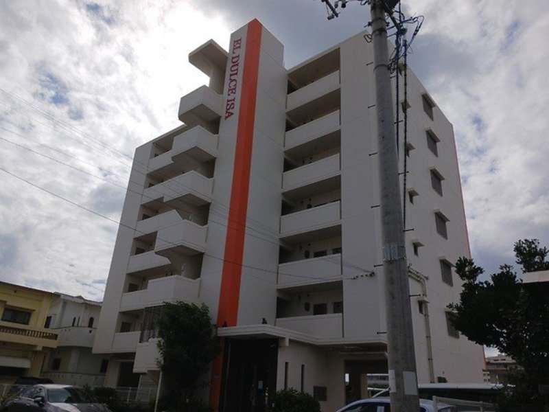2LDK Apartment for Rent in Ginowan, Okinawa - 76.5 sqm - Thumbnail 3