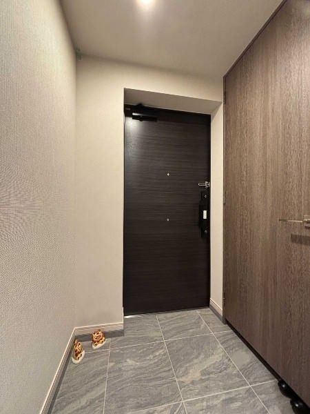 Premist Onoyama Park 1LDK Apartment with Sea View in Naha - Thumbnail 2