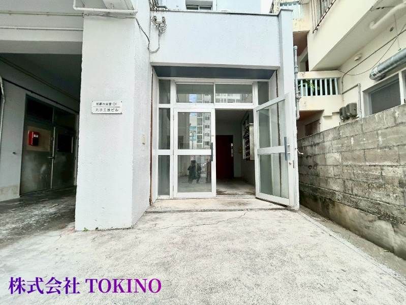 2LDK Corner Apartment for Sale in Naha, Okinawa - Thumbnail 3