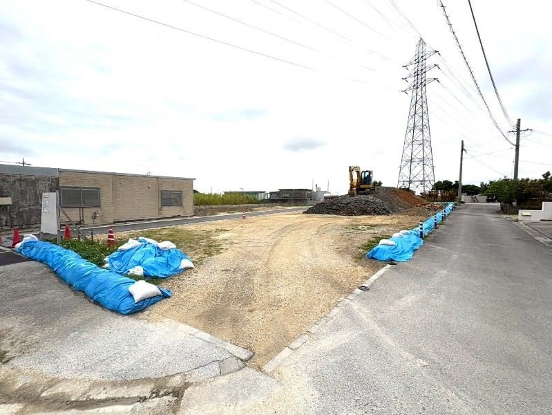Land for Sale in Nanjo City, Okinawa - Build Your Dream Home - Thumbnail 4