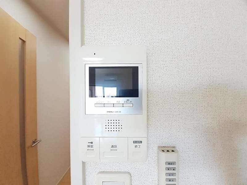 1K Apartment for Rent in Urasoe City, Okinawa - 33m2 - Thumbnail 3