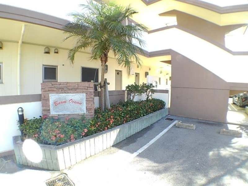Modern 2DK Apartment for Rent in Awase, Okinawa City - Thumbnail 4