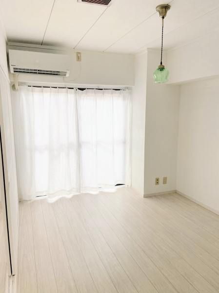 Lions Mansion Second 2DK Apartment for Sale in Okinawa City - Thumbnail 4
